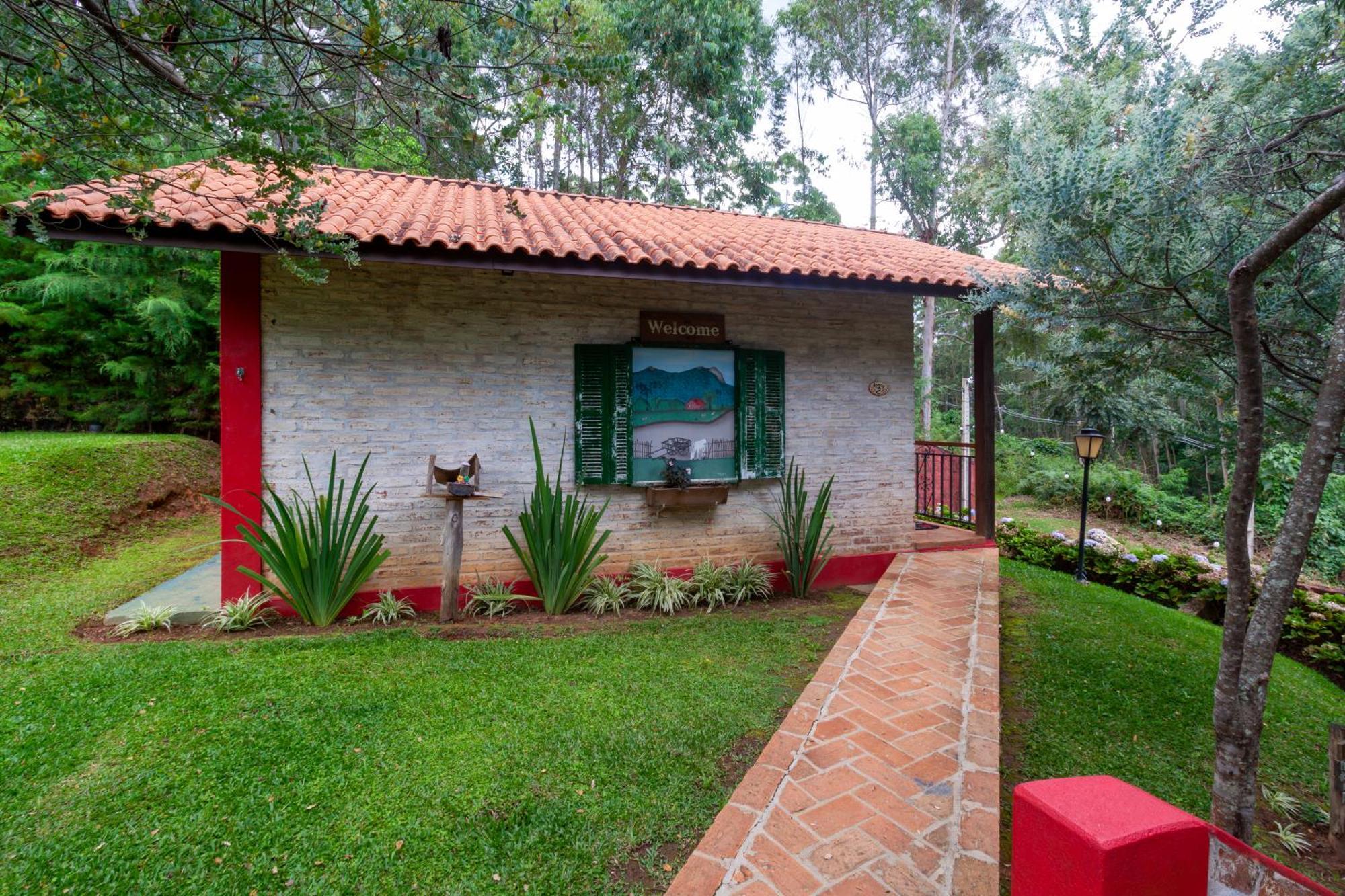 Pousada Das Acacias Camanducaia Exterior foto